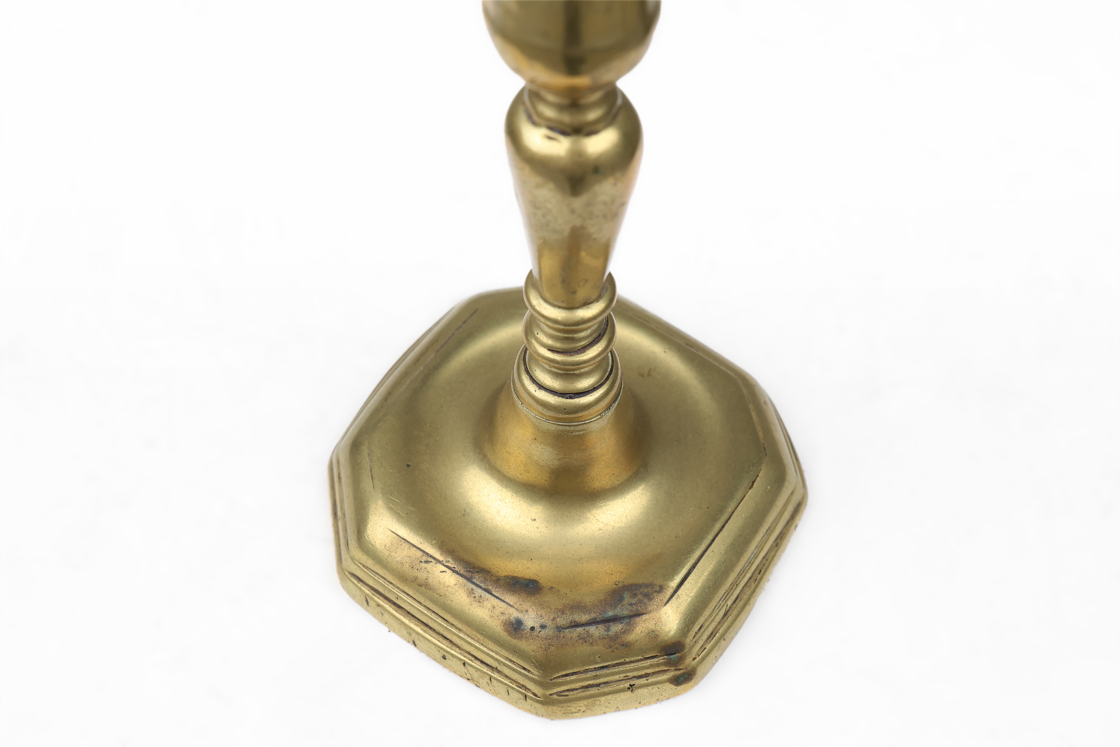 French antique Candlestick in bronze, 16th centurythumbnail